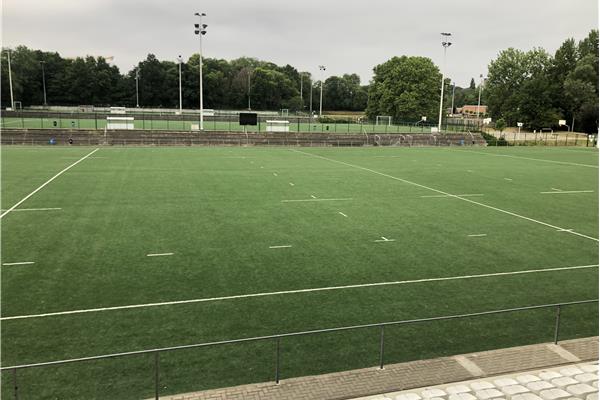 Heraanleg 5 kunstgras voetbalvelden en rugbyveld - Sportinfrabouw NV
